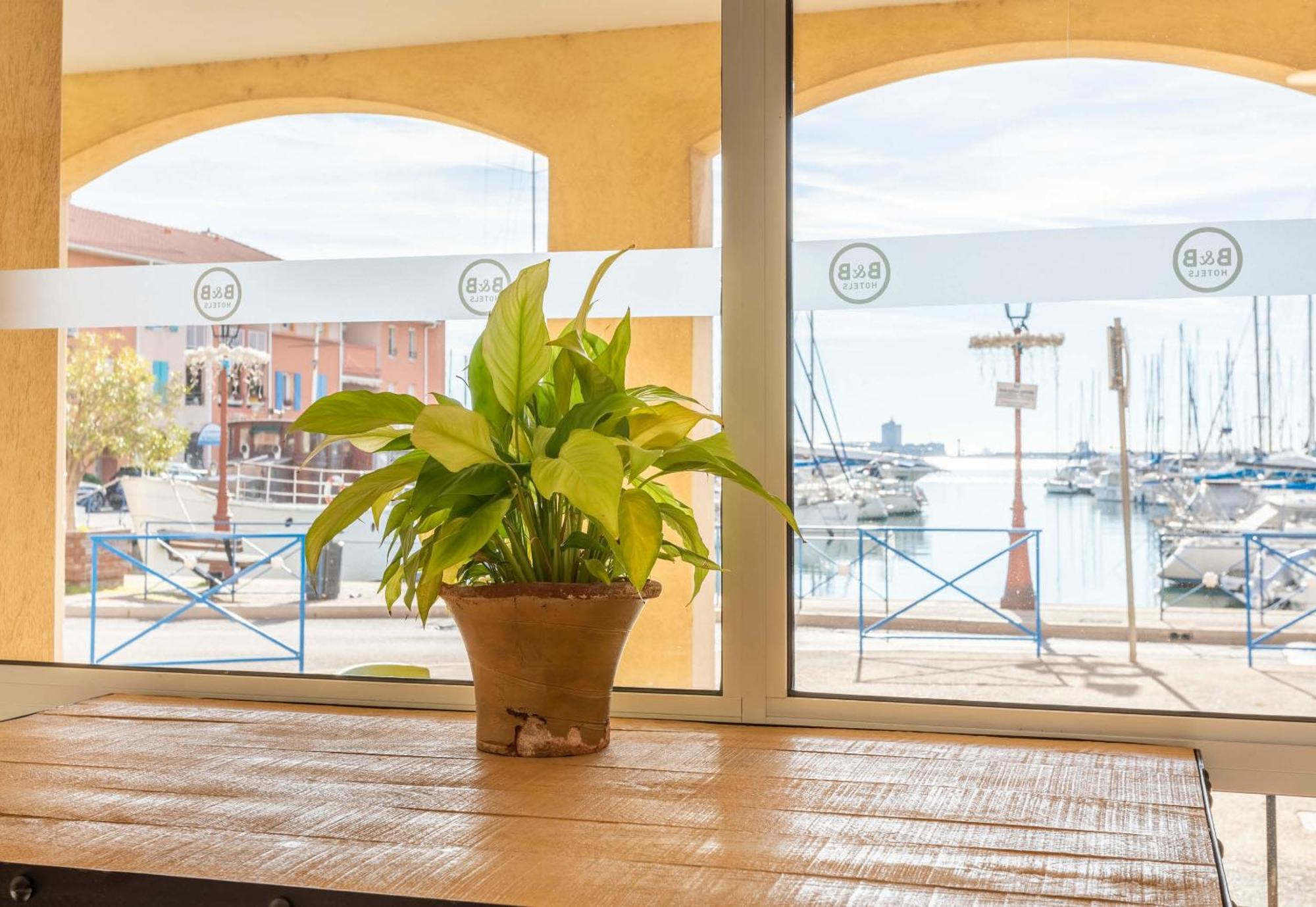 B&B Hotel Martigues Port-De-Bouc Exteriér fotografie