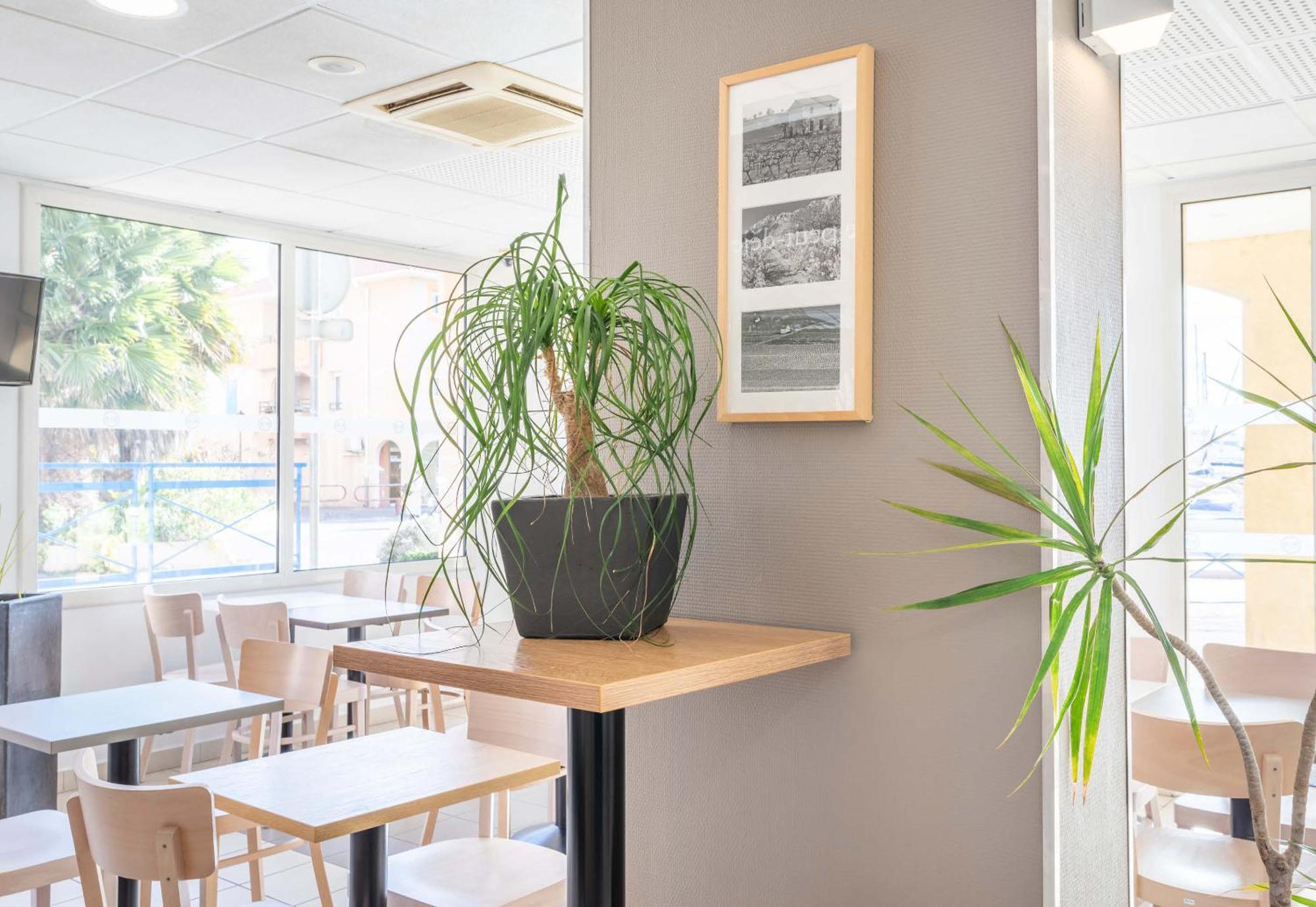 B&B Hotel Martigues Port-De-Bouc Exteriér fotografie